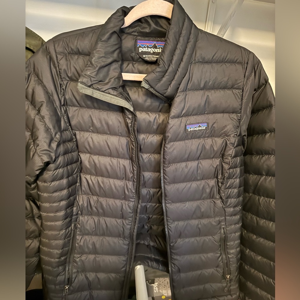 Women’s Patagonia Down Jacket Size M